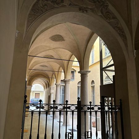 Appartamento L'Antica Colonna, In Centro Storico Parma Bagian luar foto