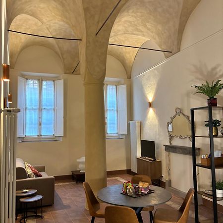 Appartamento L'Antica Colonna, In Centro Storico Parma Bagian luar foto